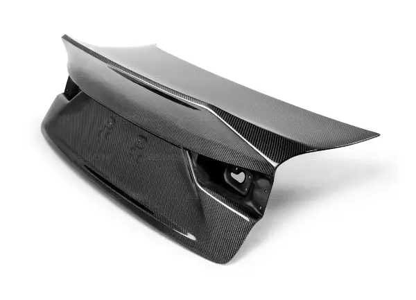 Cenová Bomba Víko kufru Seibon Carbon CSL-Style pro Lexus IS/IS300 (GSE30/GSE31/GSE37) 4-dvéř. Sedan r.v. 2014 - 2017