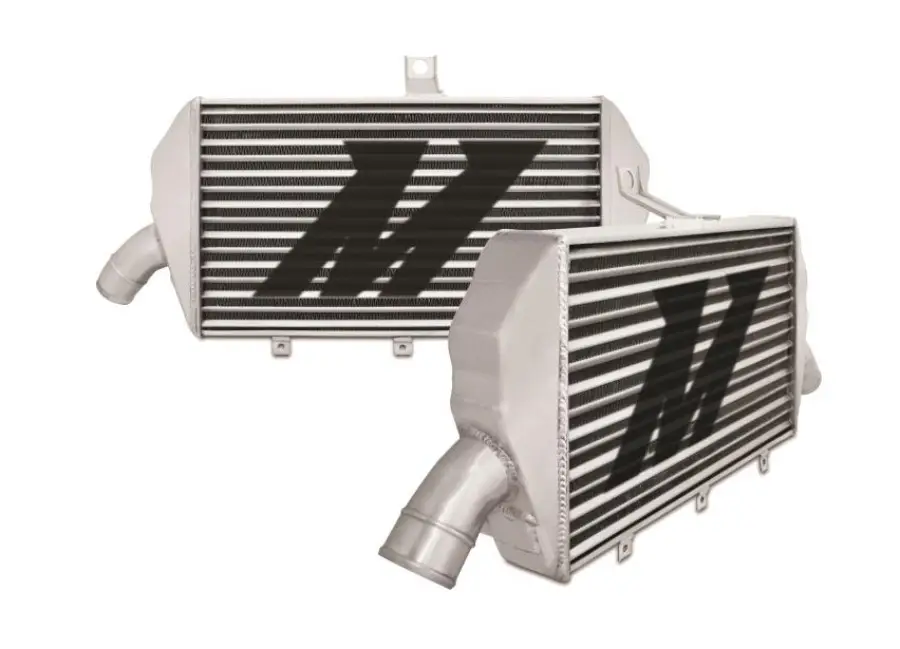 Časově Omezené Mishimoto závodní intercooler pro Mitsubishi Lancer Evolution 7,8,9
