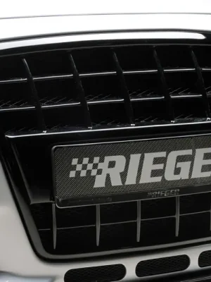 Jen Po Omezenou Doba Rieger maska chladiče s integrovaným držákem SPZ pro Audi TT 8N kupé, roadster, plast ABS lakovaný do černé lesklé barvy