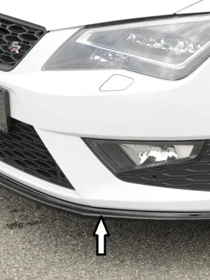Omezená Nabídka Rieger lipa pod přední nárazník pro Seat Leon Cupra 5F 3-dvéř. (sc), 5-dvéř., 5-dvéř. (ST/Combi) před faceliftem, 03/14-12/16, plast ABS lakovaný do černé lesklé barvy