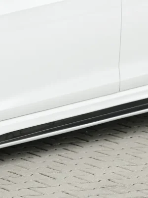 Rieger boční práh mont. strana levá pro Seat Leon Cupra 5F 5-dvéř., r.v. 03/14-, plast ABS s povrchovou úpravou Carbon-Look, s prolisem a výřezem Akce