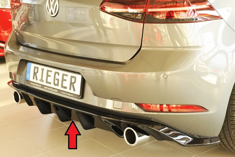 Rieger vložka zadního nárazníku pro Volkswagen Golf 7 GTI 3-dvéř., 5-dvéř. po faceliftu, plast ABS lakovaný do černé lesklé barvy Cenově Výhodný