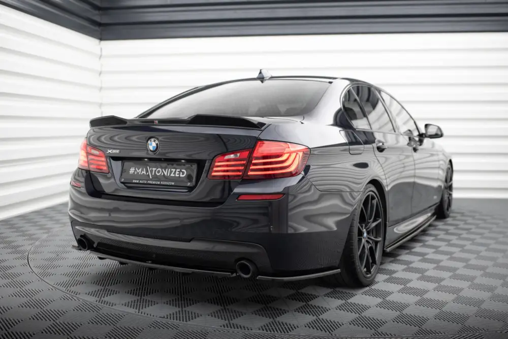 Maxton Design středový spoiler zadního nárazníku pro BMW řada 5 F10- F11, černý lesklý plast ABS, pro jednoduché koncovky na obou stranách Finální Výprodej