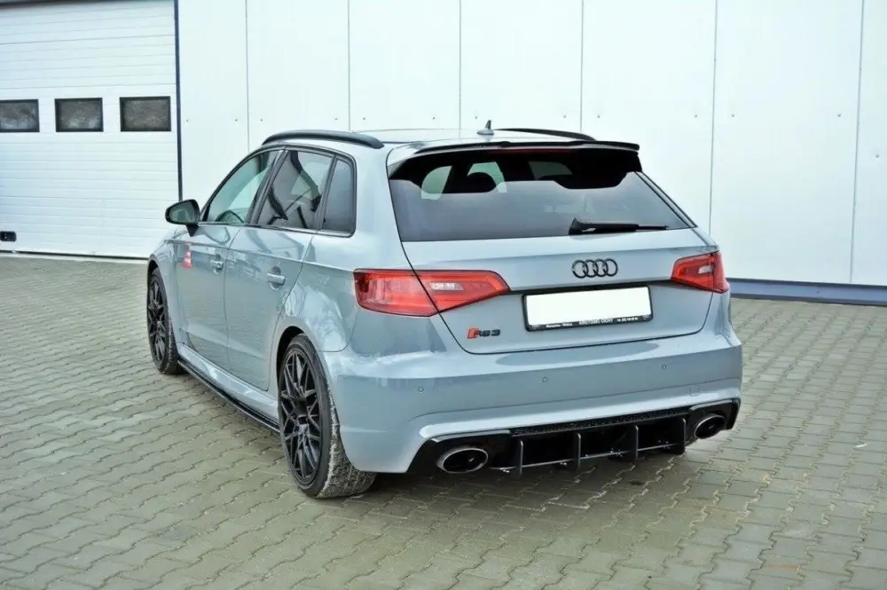 Výprodej Maxton Design difuzor zadního nárazníku pro Audi RS3 8V, plast ABS bez povrchové úpravy