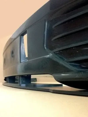 Aktuální Maxton Design "Racing" spoiler pod přední nárazník pro Volkswagen T5, plast ABS bez povrchové úpravy