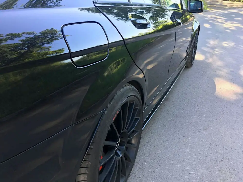 Maxton Design difuzory pod boční prahy pro Mercedes třída C W204/AMG, černý lesklý plast ABS Super Cena