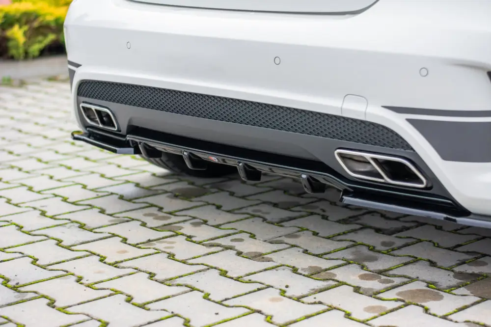 Originální Maxton Design vložka zadního nárazníku pro Mercedes třída A W176/AMG, černý lesklý plast ABS