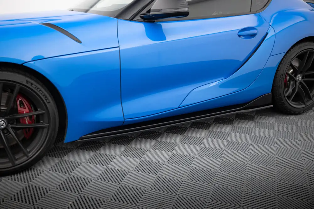 Maxton Design difuzory pod boční prahy ver.2 pro Toyota Supra Mk5, červený lesklý plast ABS Levný