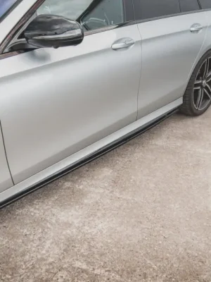 Značkový Maxton Design difuzory pod boční prahy pro Mercedes třída E W213/E63 AMG/Estate, černý lesklý plast ABS