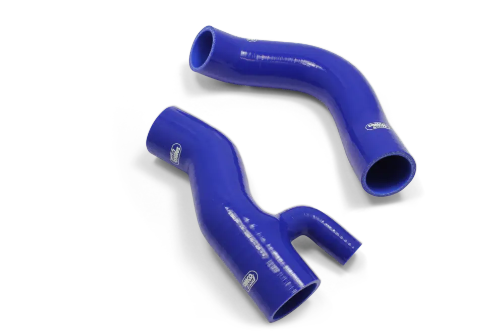 Samco Sport 2-dílná sada silikonových hadic pro vedení tlakového vzduchu pro Ford Focus RS Mk1 2002 - 2004 2.0l Turbo Duratec s 25mm výstupem na BOV ventil, barva tmavě zelená Zlevněný