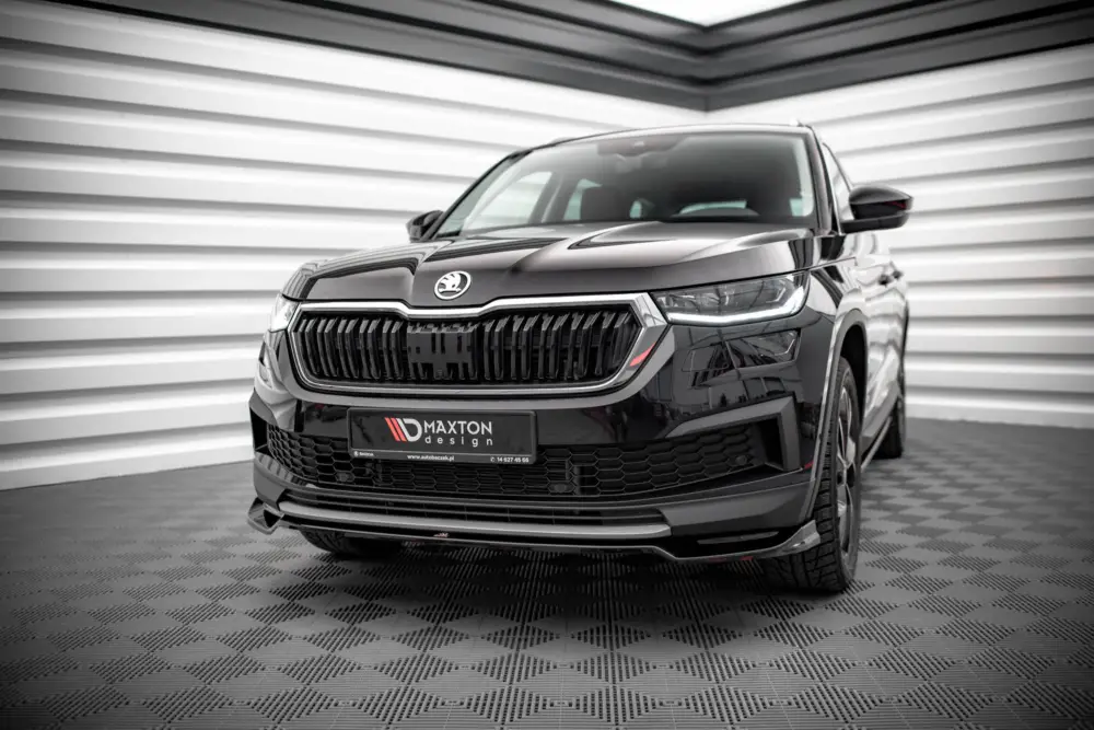 Dokud Zásoby Vydrží Maxton Design spoiler pod přední nárazník ver.2 pro Škoda Kodiaq Mk1 facelift, černý lesklý plast ABS