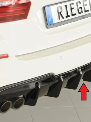 Horká Nabídka Rieger vložka zadního nárazníku (pro vozy s tažným zařízením) pro BMW řada 5 F11 touring, plast ABS lakovaný do černé lesklé barvy, pro orig. dvojitou koncovku vlevo