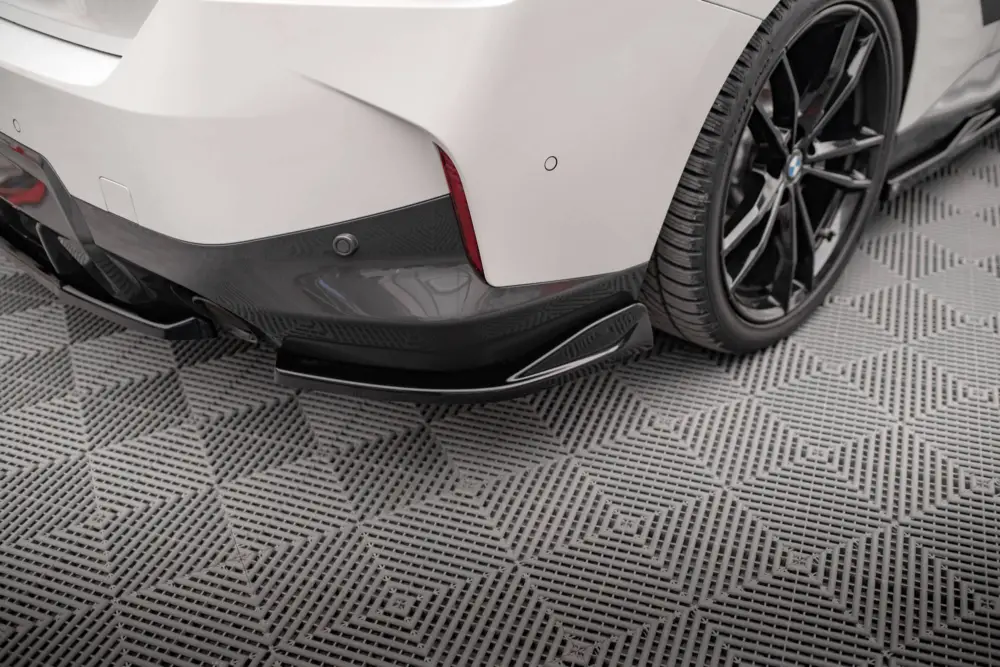 Maxton Design boční difuzory pod zadní nárazník ver.1 pro BMW řada 2 G42 M-Pack, černý lesklý plast ABS Koupit Online
