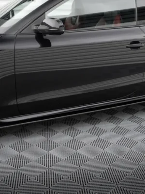 Značkový Maxton Design "Street Pro" difuzory pod boční prahy pro Audi S5 8T, plast ABS bez povrchové úpravy, Coupe/Cabrio, s červenou linkou