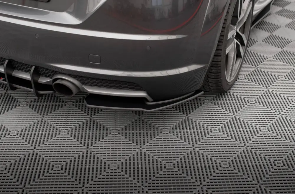 Finální Výprodej Maxton Design "Street Pro" boční difuzory pod zadní nárazník v.2 pro Audi TT 8S, plast ABS bez povrchové úpravy, s červenou linkou, S-Line