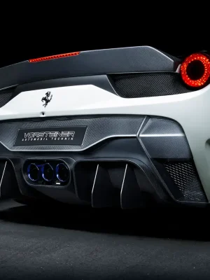 Zlevněný Vorsteiner 458-VX Aero zadní nárazník s difuzorem pro Ferrari 458 Italia, r.v. 2009-2015, lesklý karbon