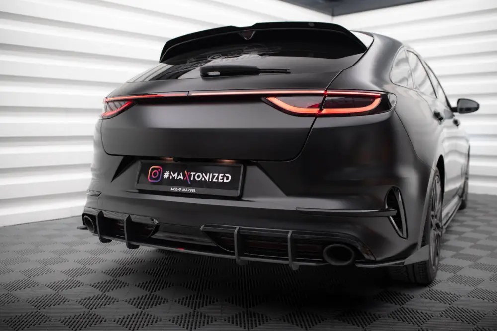 Maxton Design "Street Pro" difuzor zadního nárazníku pro Kia Proceed Mk1 Facelift GT, plast ABS bez povrchové úpravy, s červenou linkou Autentický