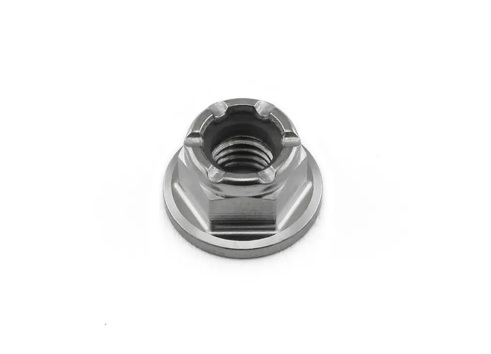 Ověřený Pro-Bolt titanová matka se závitem M5 x 0,80 mm, barva přírodní