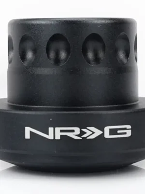 Nízká Cena NRG závodní tenká nába s přípravou pro odpojovač volantu pro Mitsubishi Cordia, černá
