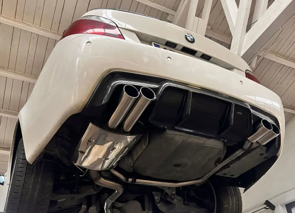 Fox Sportauspuff koncový tlumič výfuku s koncovkou 2×80 mm typ 10 na obou stranách pro BMW řada 5 E60, E61 s motorem 2.0, 2.2, 2.5, 3.0 Nejlepší Cena