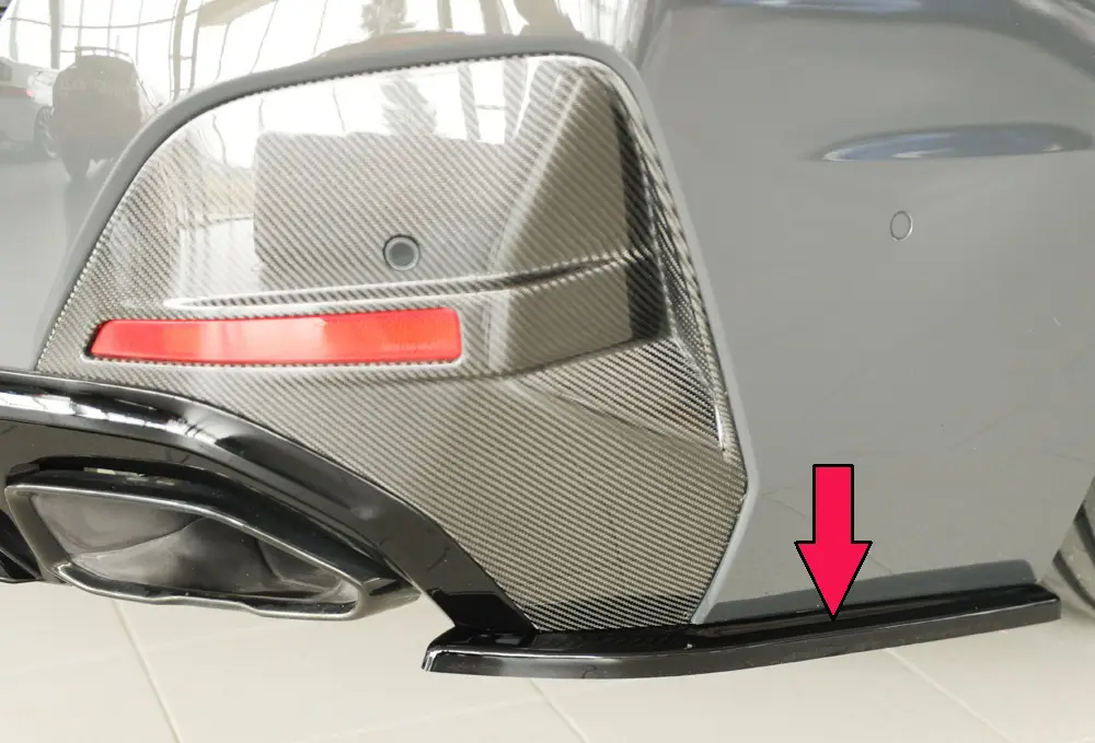 Rieger spoiler pod zadní nárazník na pravé straně pro BMW řada 4 G26 gran coupe (5-dvéř.) r.v. 07/20-, plast ABS lakovaný do černé lesklé barvy Hit Sezóny