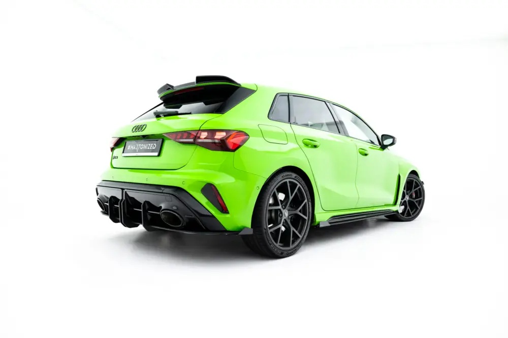 Originální Maxton Design ''Street Pro'' difuzory pod boční prahy s křidélky pro Audi RS3 8Y Facelift, plast ABS bez povrchové úpravy, Sportback