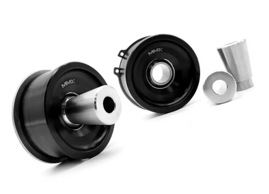 MMX silentbloky předních kontrolních ramen se sférickými pouzdry pro BMW řada 1 F20 / F21, M135, M140i Akční Nabídka
