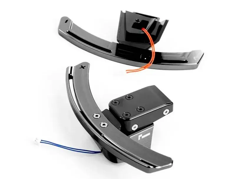 Racingline magnetická pádla pod volant pro Volkswagen Polo Mk6 AW.2 2021+, barva černá Originální
