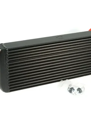 CSF stupňovitý intercooler pro BMW řada 1 E82/E88, barva černá Odeslání Ihned