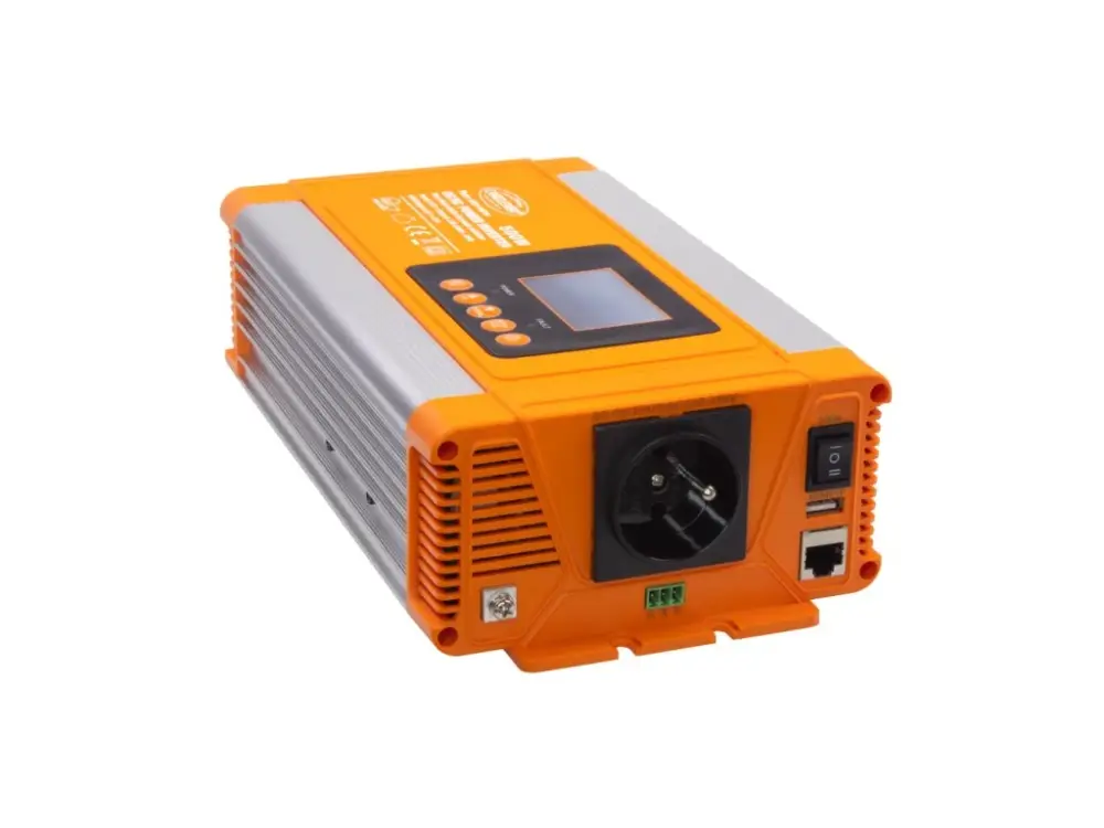 Vysoce Kvalitní Sinusový měnič napětí z 12/230V, 500W/displej