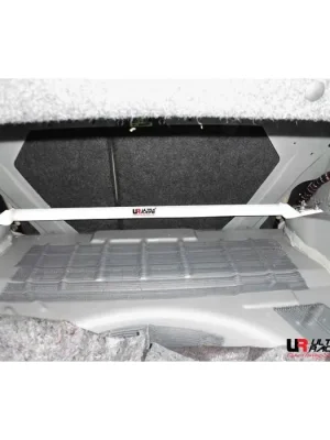 Rear Upper Strutbar Ultra Racing for Cadillac CTS 3.6 07+ Nejlepší Volba
