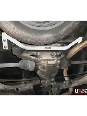 Rear Lower Brace Ultra Racing for Mercedes VITO 3.0 03-14 2WD Expresní Doručení
