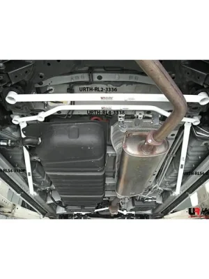 Autentický Rear Lower Bar (3336) Ultra Racing for Toyota Alphard/Vellfre (AH30) 2.5/3.5 2WD 15-17